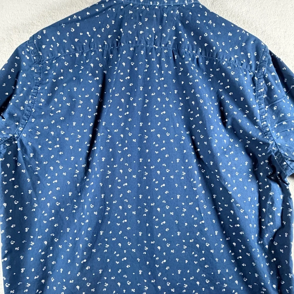 BANANA REPUBLIC MENS L SOFT WASH STANDARD FIT FLORAL SHORT SLEEVE SHIRT BLUE